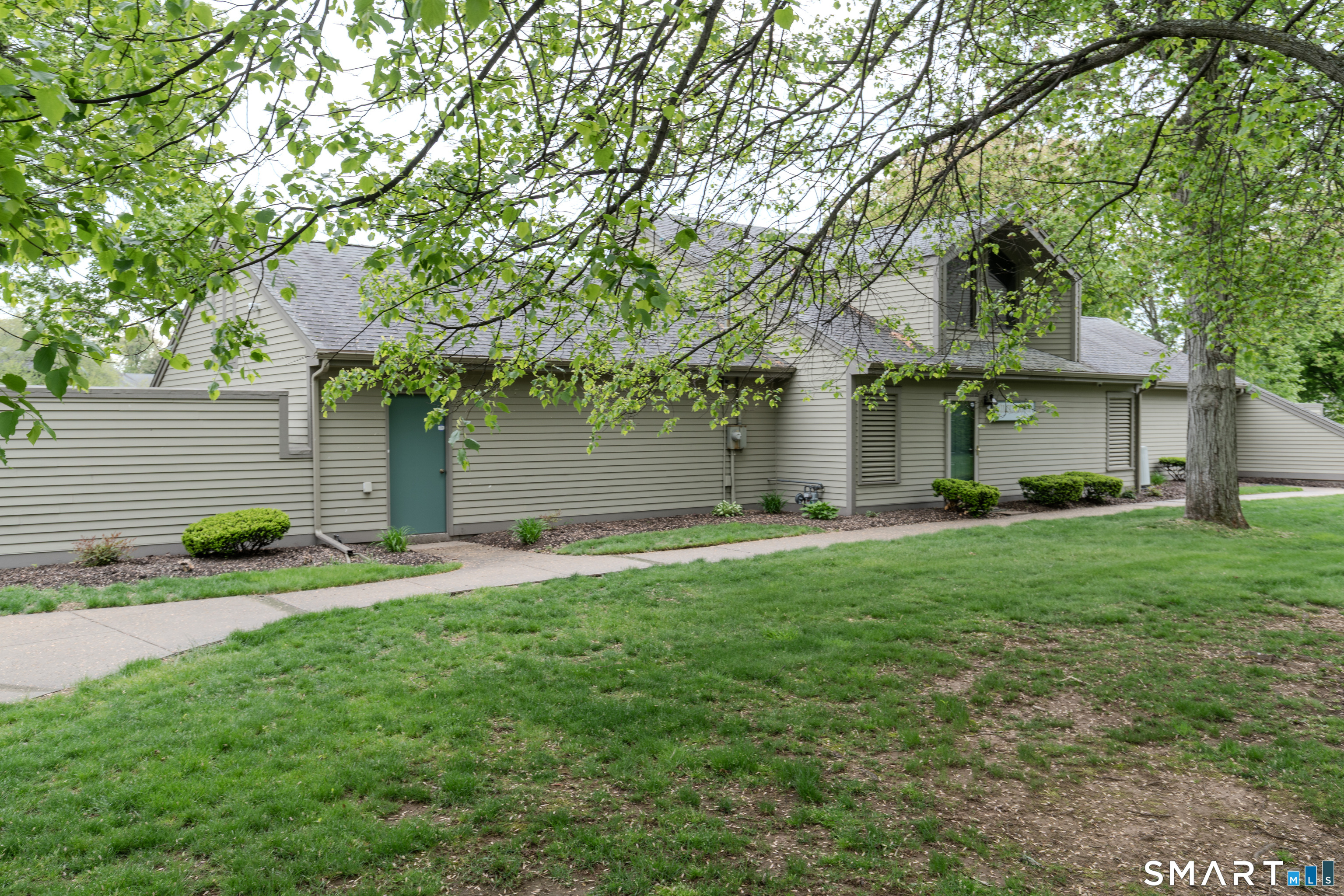 1103 Metacomet Drive Meriden CT 06450