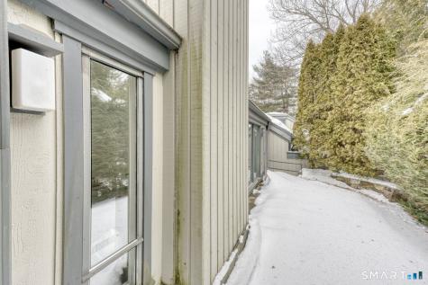 170 Heritage Village Southbury CT 06488