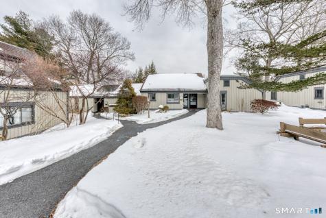 170 Heritage Village Southbury CT 06488