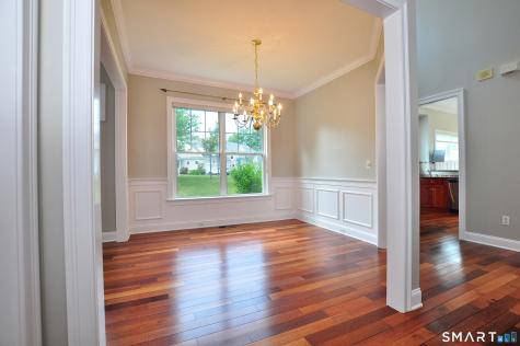 104 Bradford Walk Farmington CT 06032