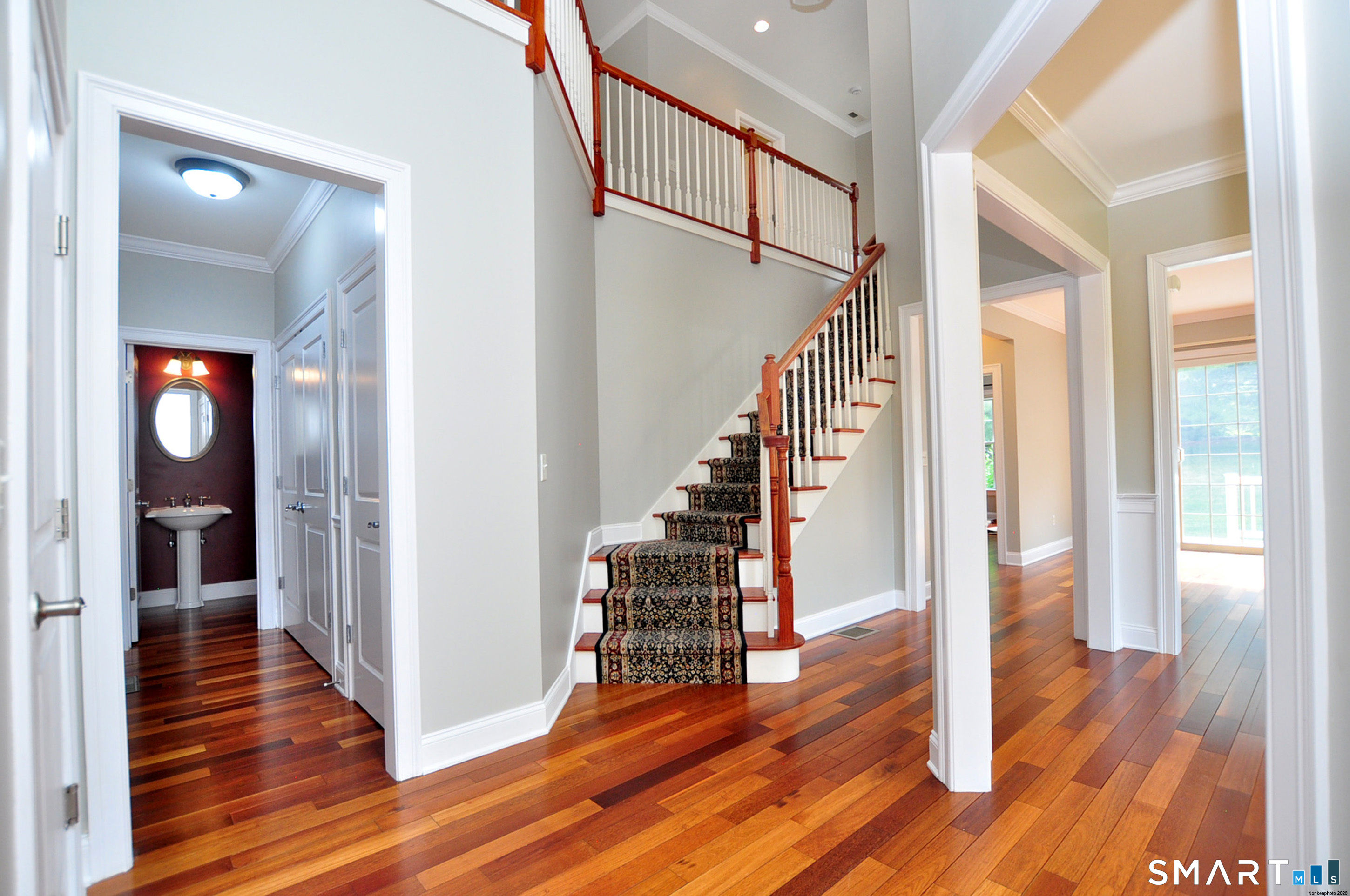 104 Bradford Walk Farmington CT 06032