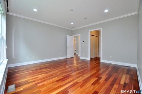 104 Bradford Walk Farmington CT 06032