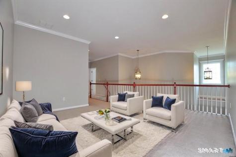 104 Bradford Walk Farmington CT 06032