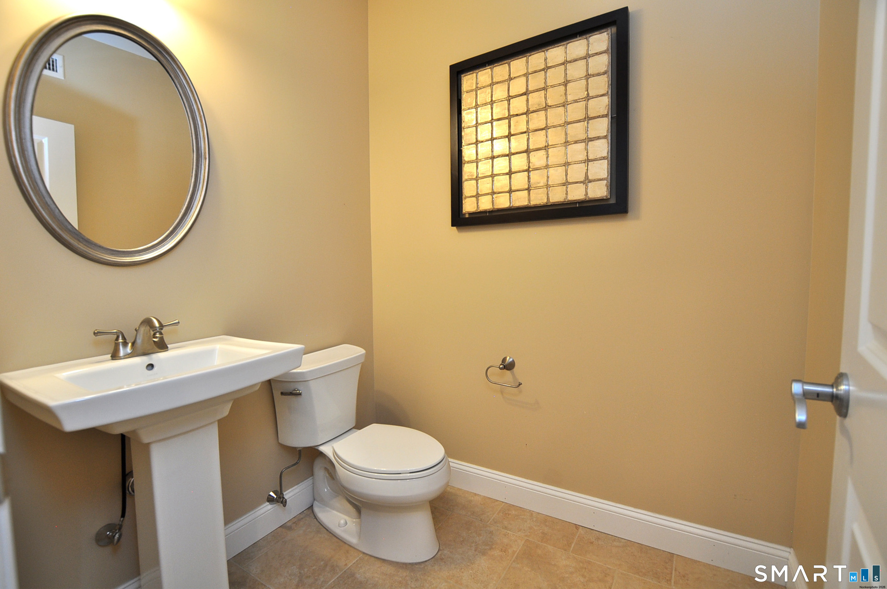 104 Bradford Walk Farmington CT 06032