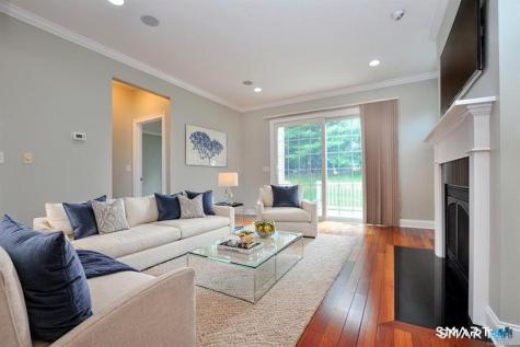 104 Bradford Walk Farmington CT 06032