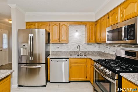 55 Dartmoor Enfield CT 06082