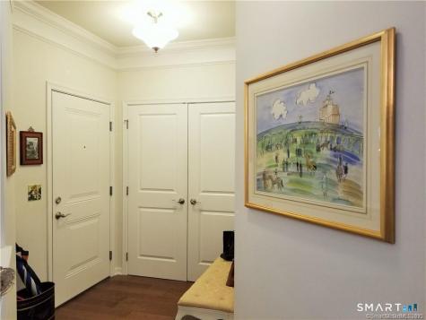 424 Center Meadow Lane Danbury CT 06810