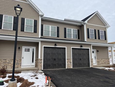 23 Chatsworth Court Manchester CT 06042