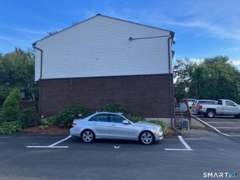 67 Diane Terrace Waterbury CT 06705
