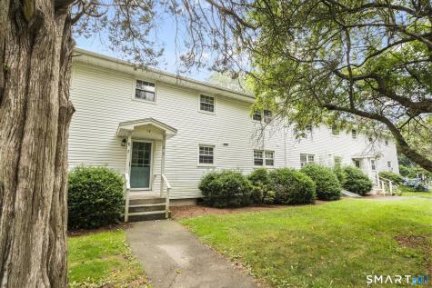 24 College Street Clinton CT 06413