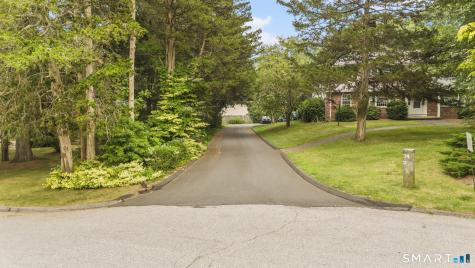 24 College Street Clinton CT 06413