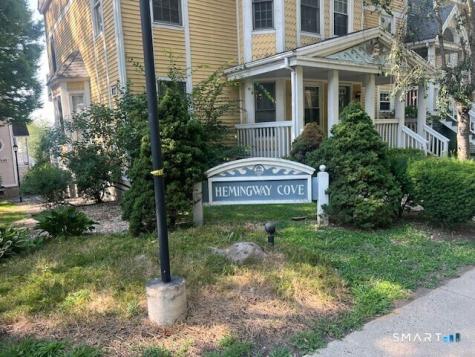 924 Quinnipiac Avenue New Haven CT 06513