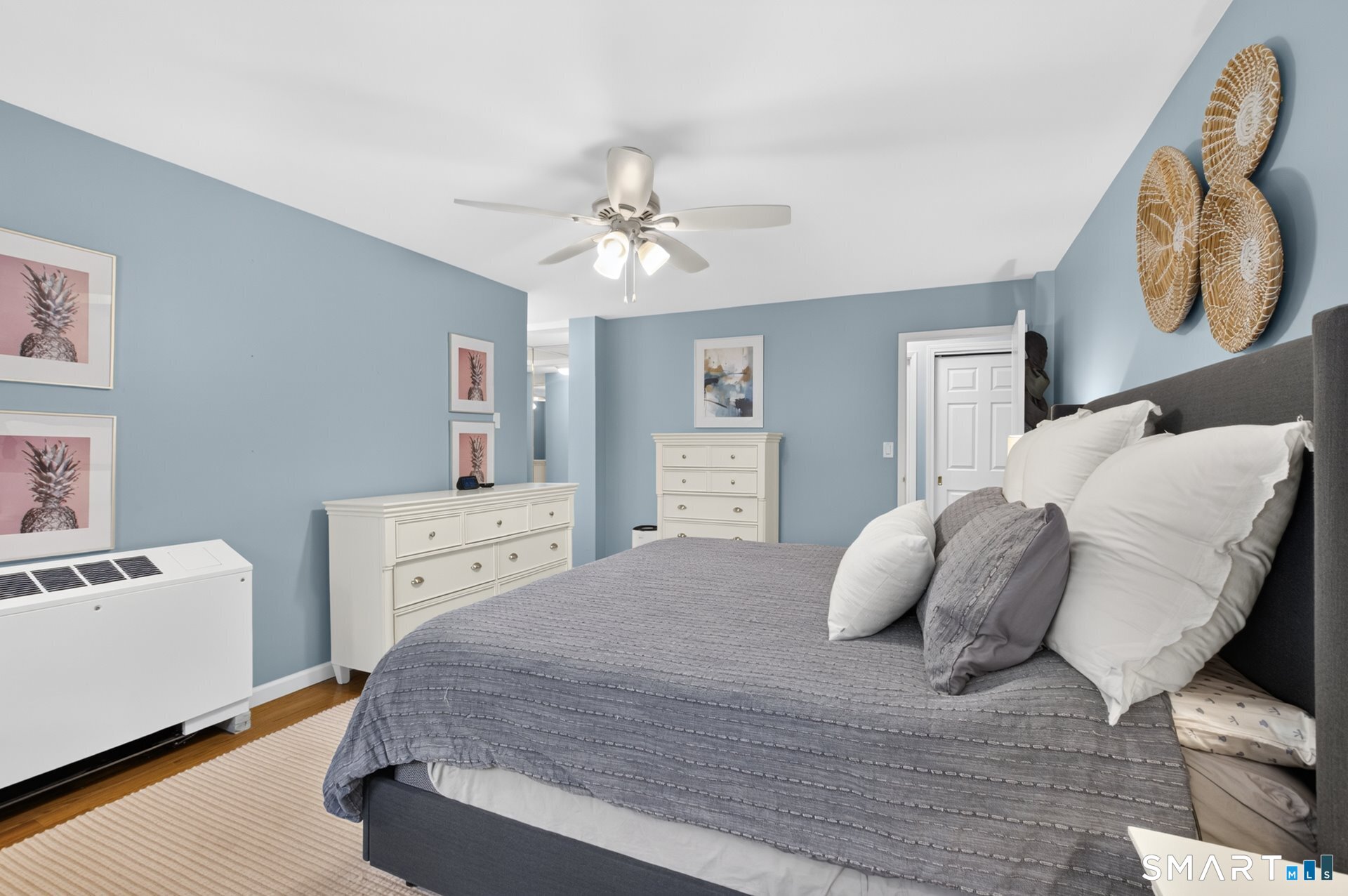 893 Farmington Avenue West Hartford CT 06119
