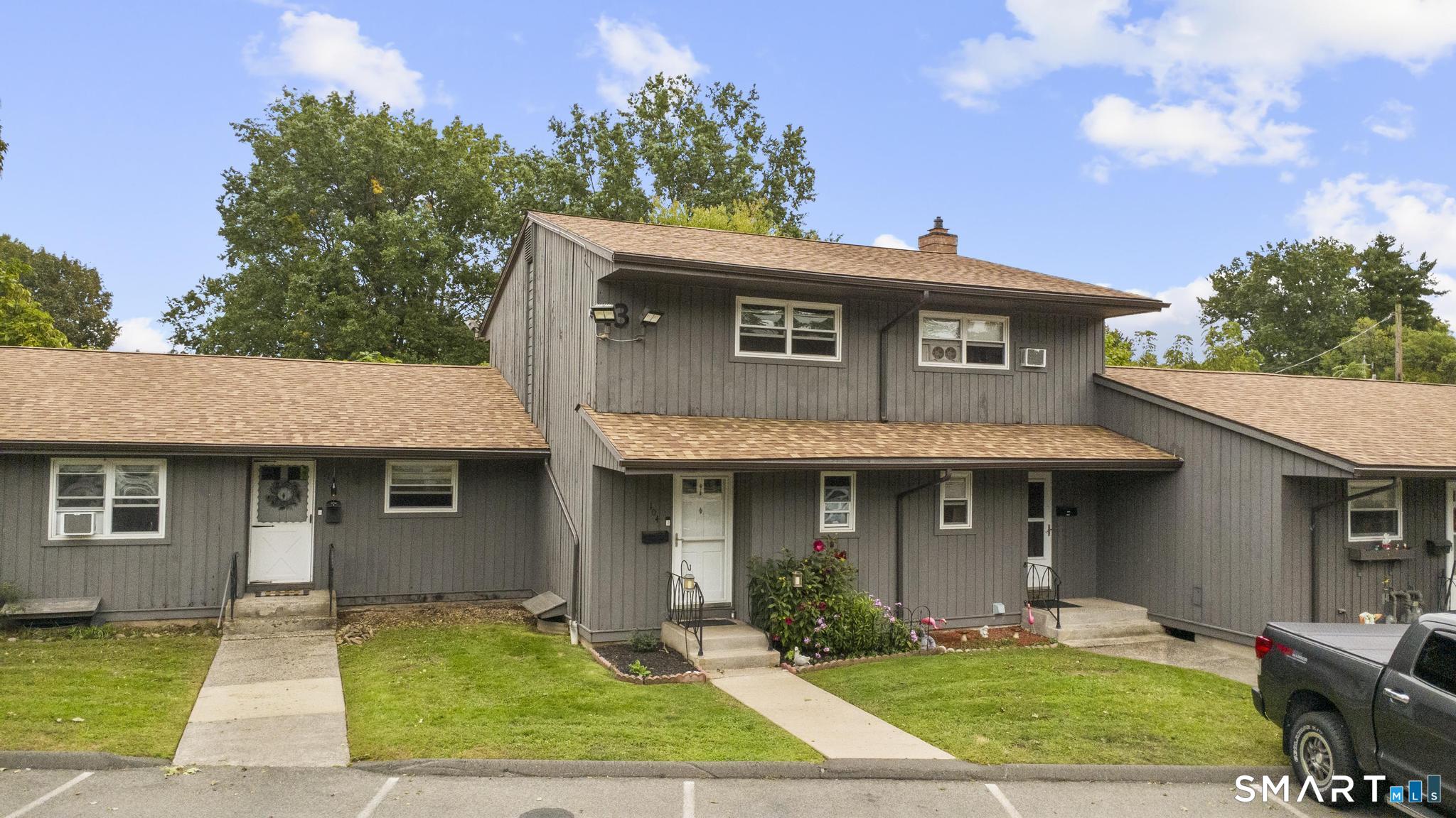 104 Moylan Court Newington CT 06111