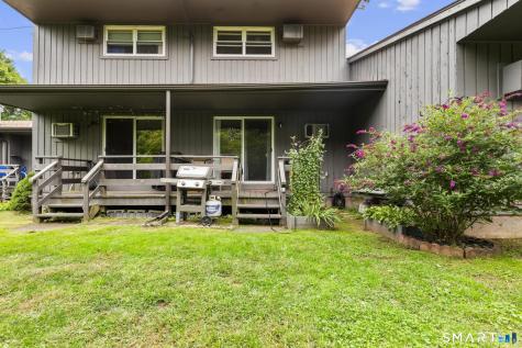 104 Moylan Court Newington CT 06111
