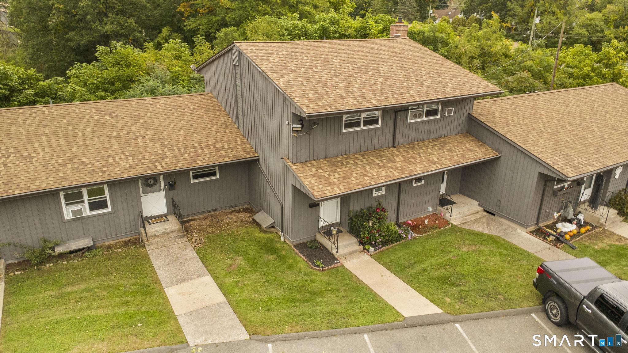 104 Moylan Court Newington CT 06111