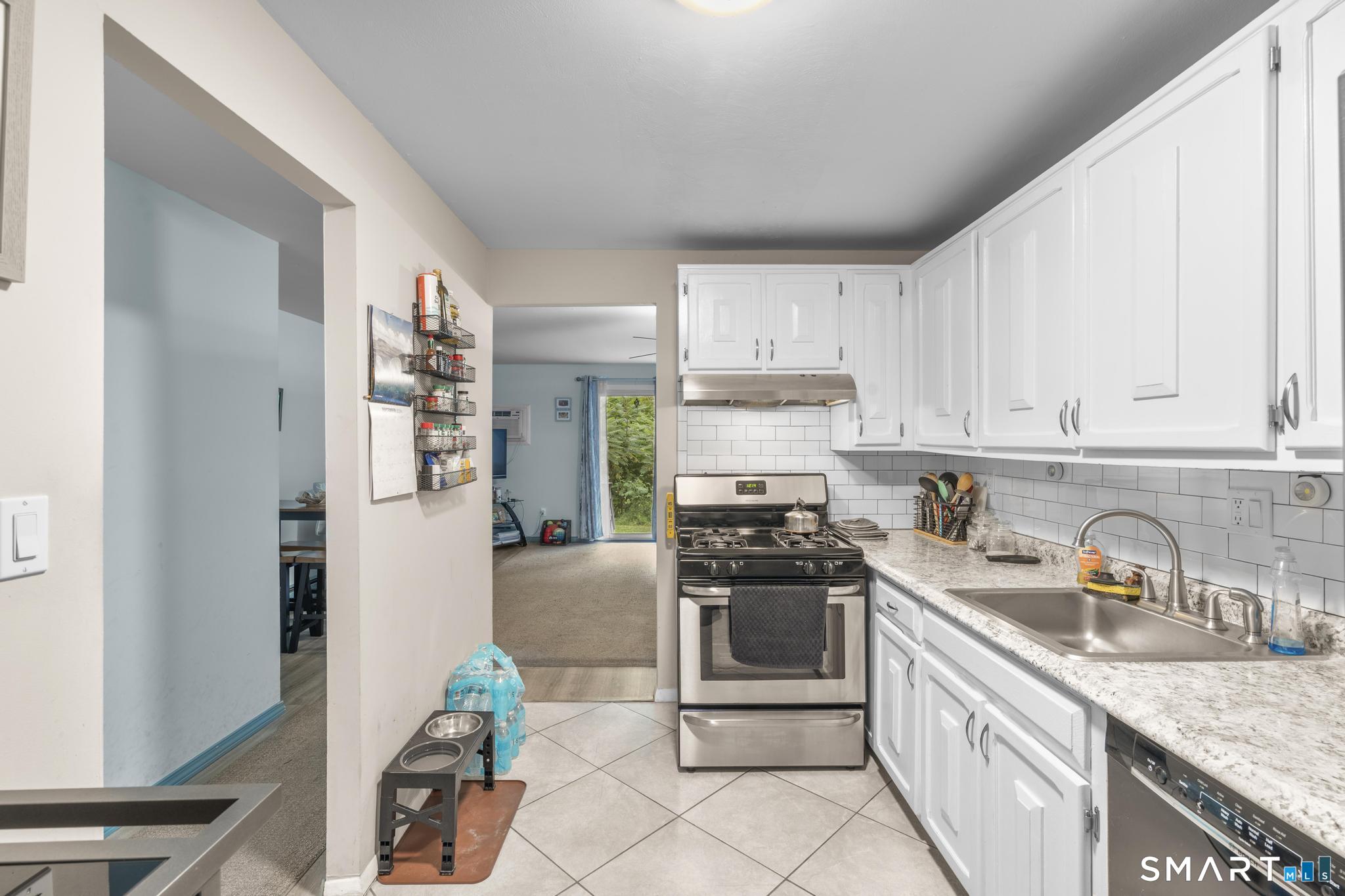 104 Moylan Court Newington CT 06111