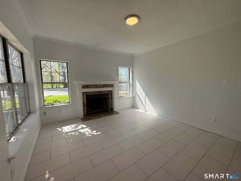 31 High Street East Hartford CT 06118