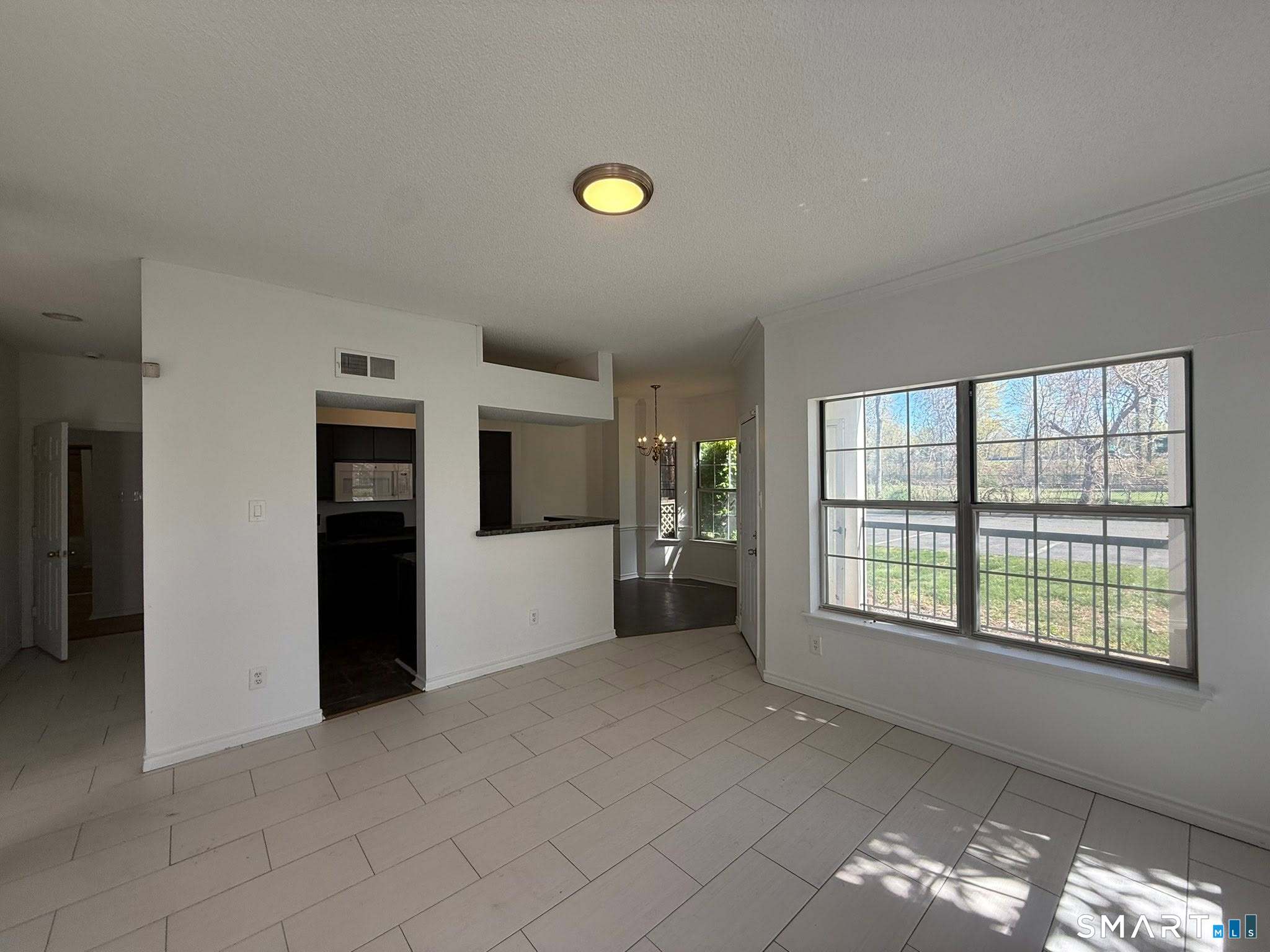 31 High Street East Hartford CT 06118