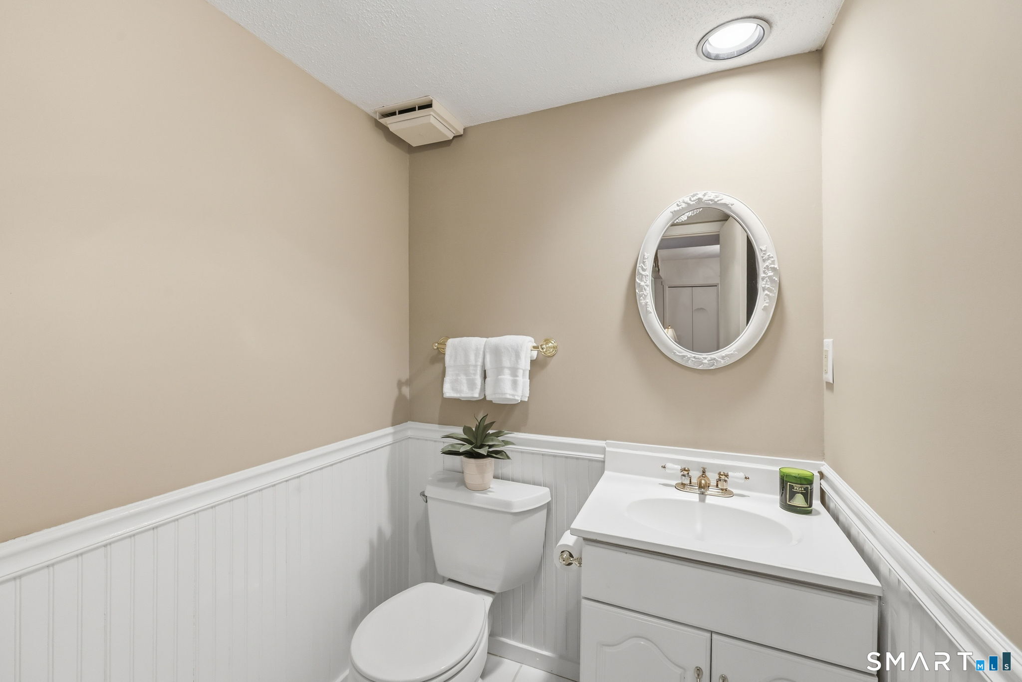 23 Maple Lane Avon CT 06001