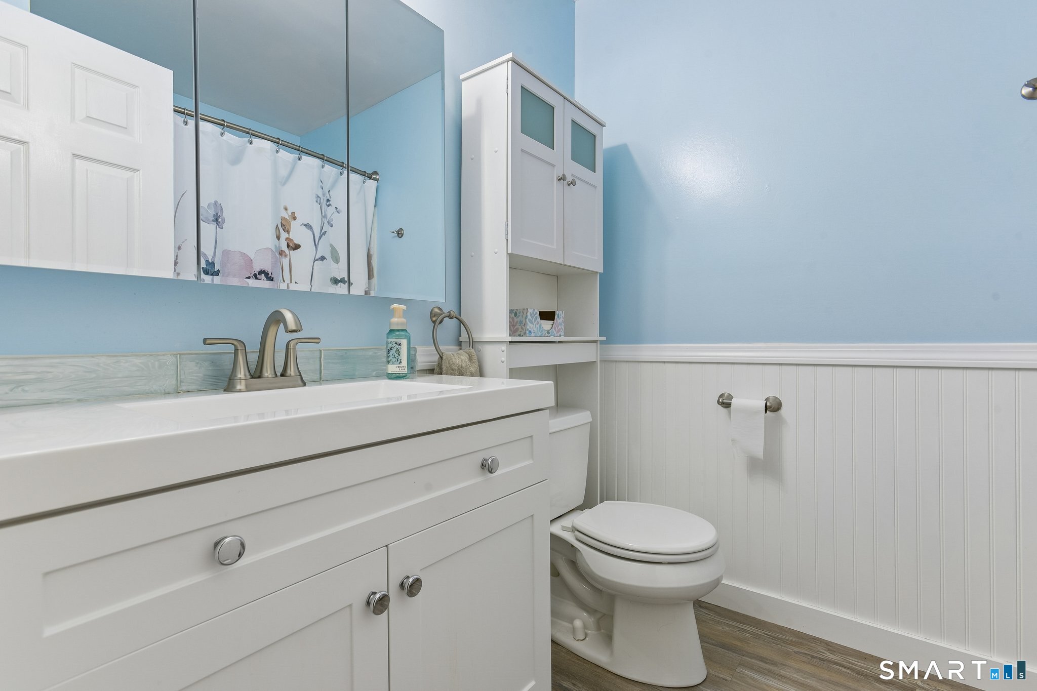 53 Manorwood Drive Branford CT 06405