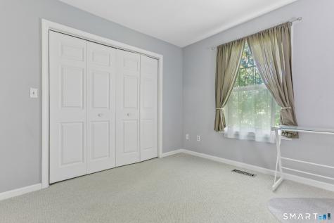 53 Manorwood Drive Branford CT 06405