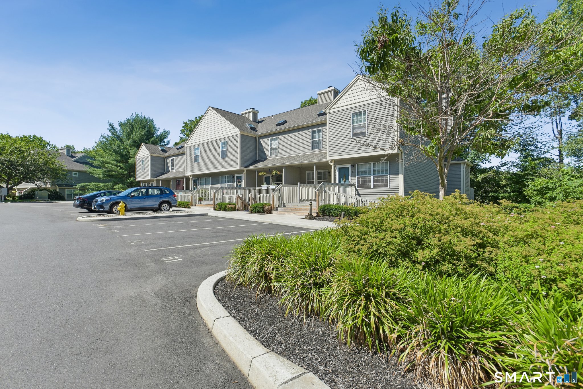 53 Manorwood Drive Branford CT 06405