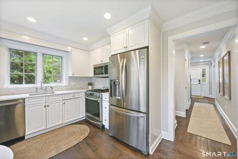 72 Summer Street New Canaan CT 06840
