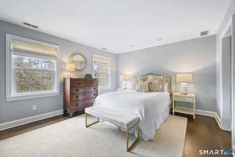 72 Summer Street New Canaan CT 06840
