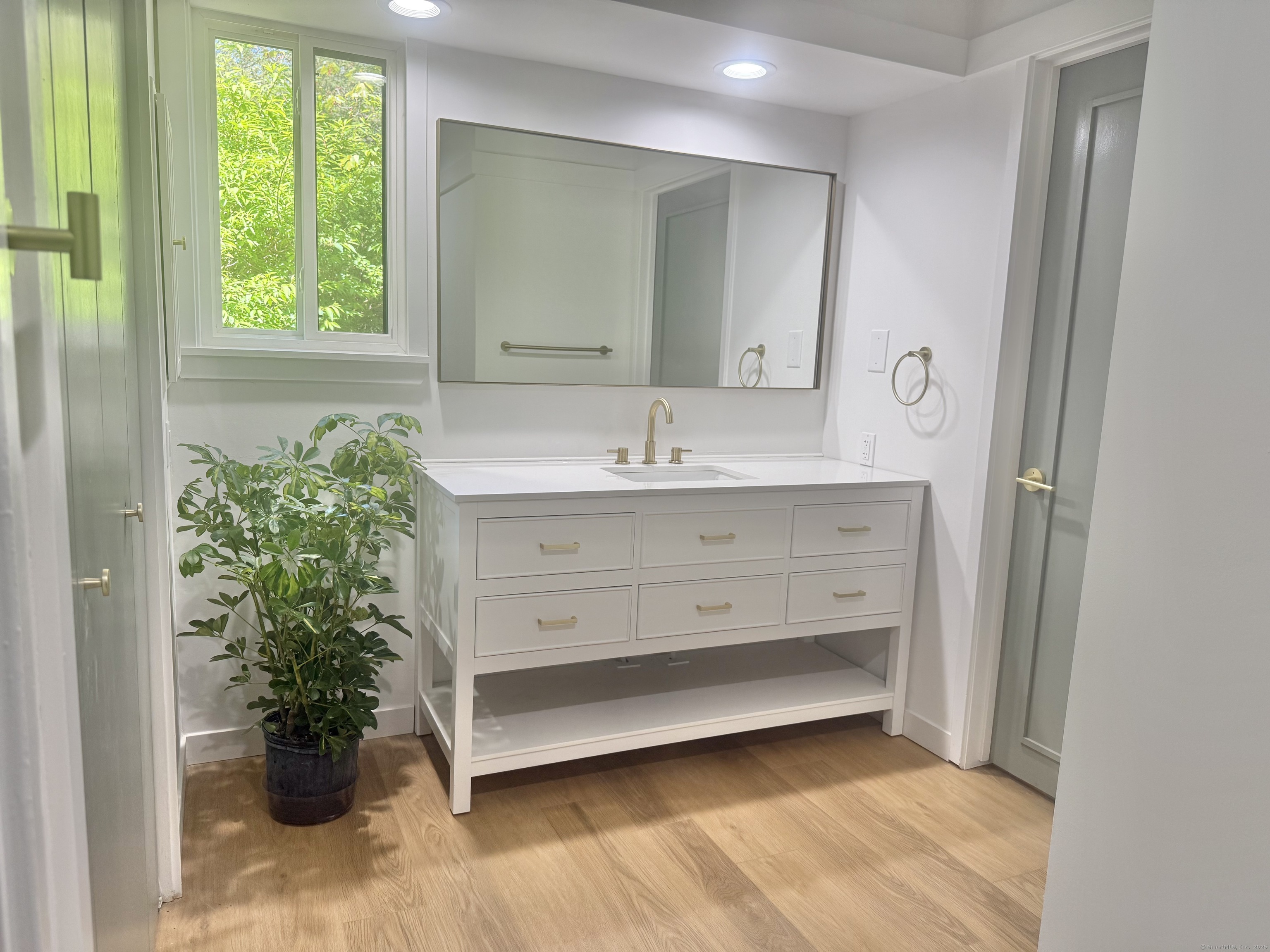 740 Heritage Village Southbury CT 06488