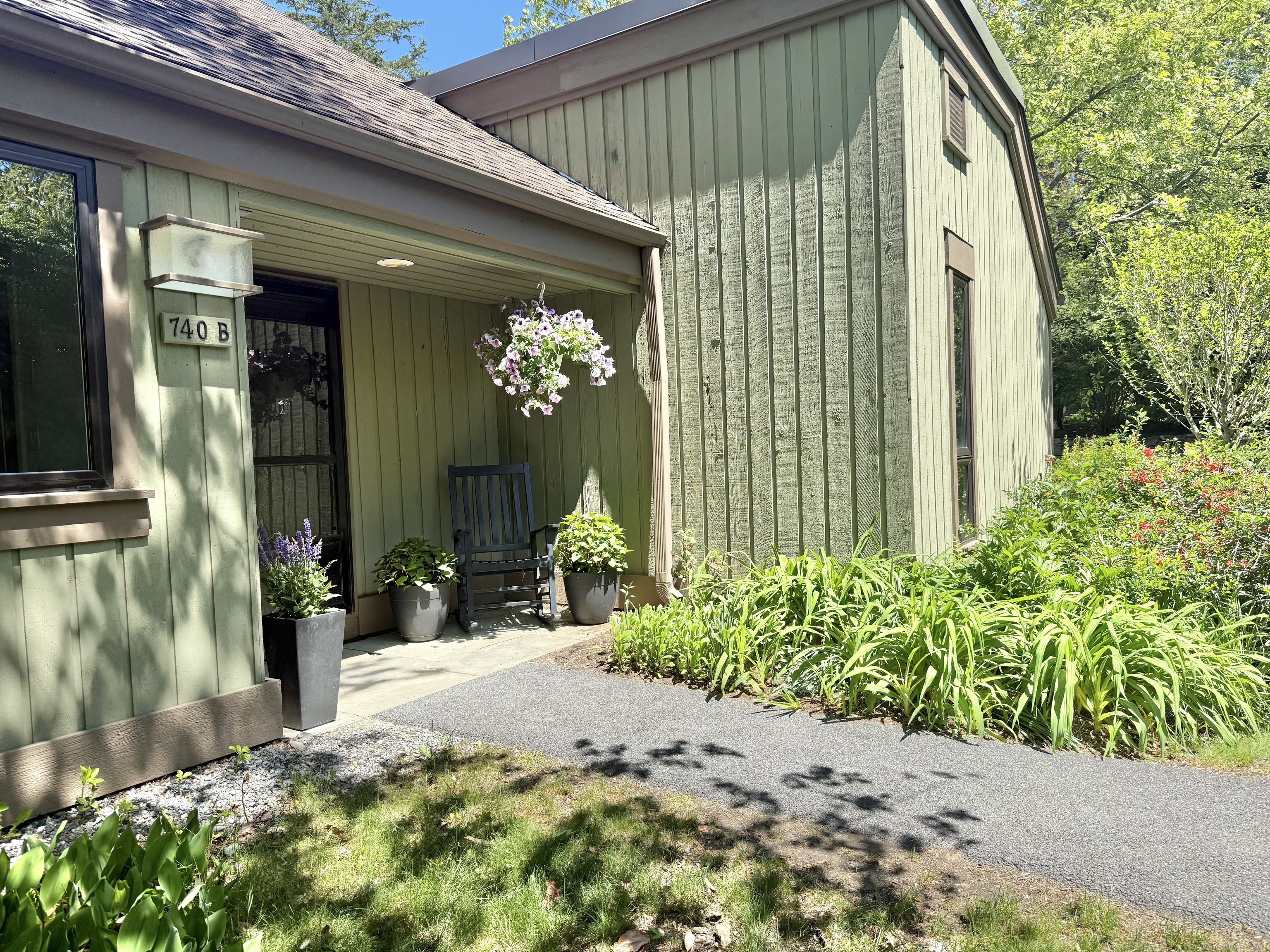 740 Heritage Village Southbury CT 06488