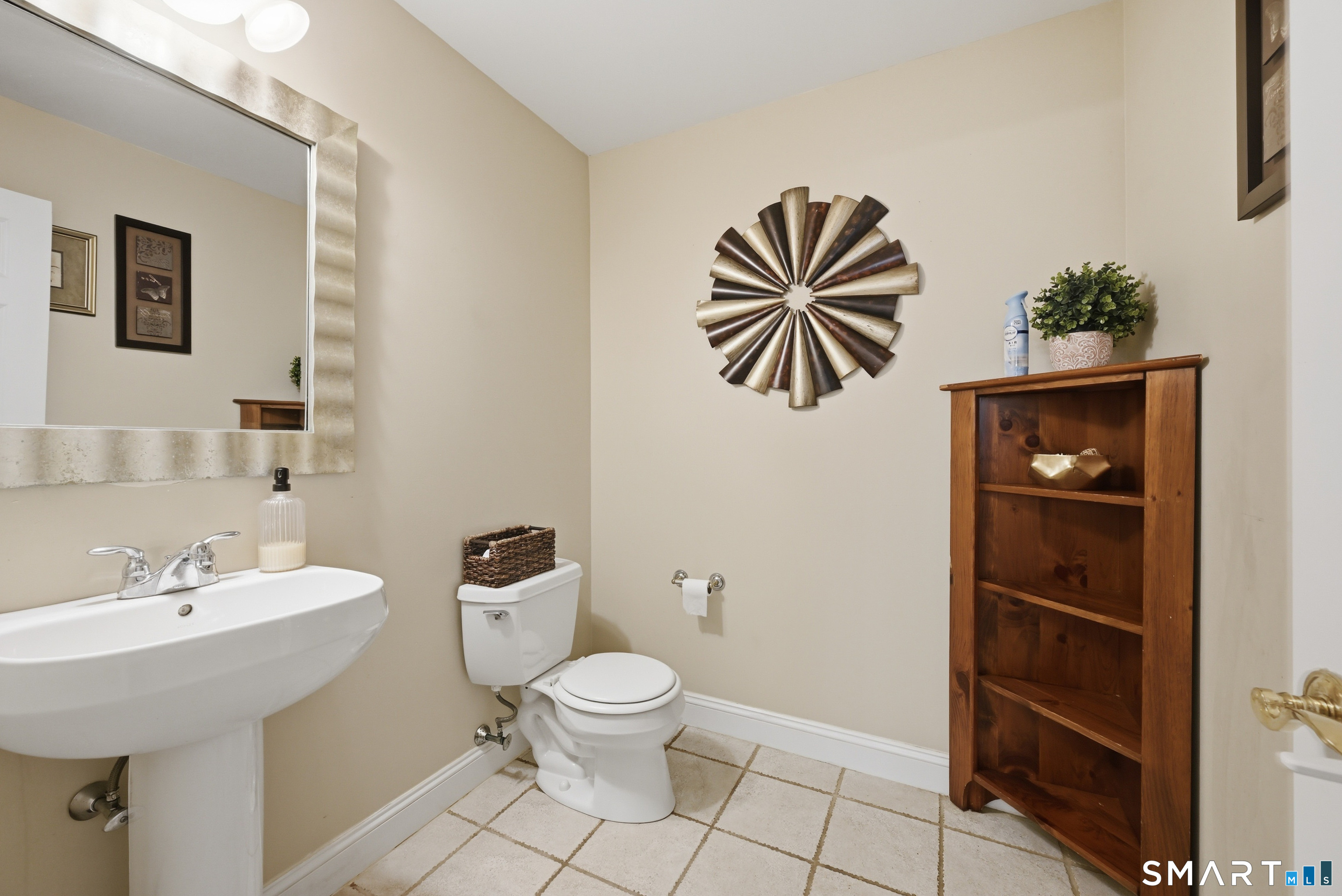 2 Stetson Place Danbury CT 06811