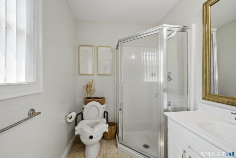 2 Stetson Place Danbury CT 06811