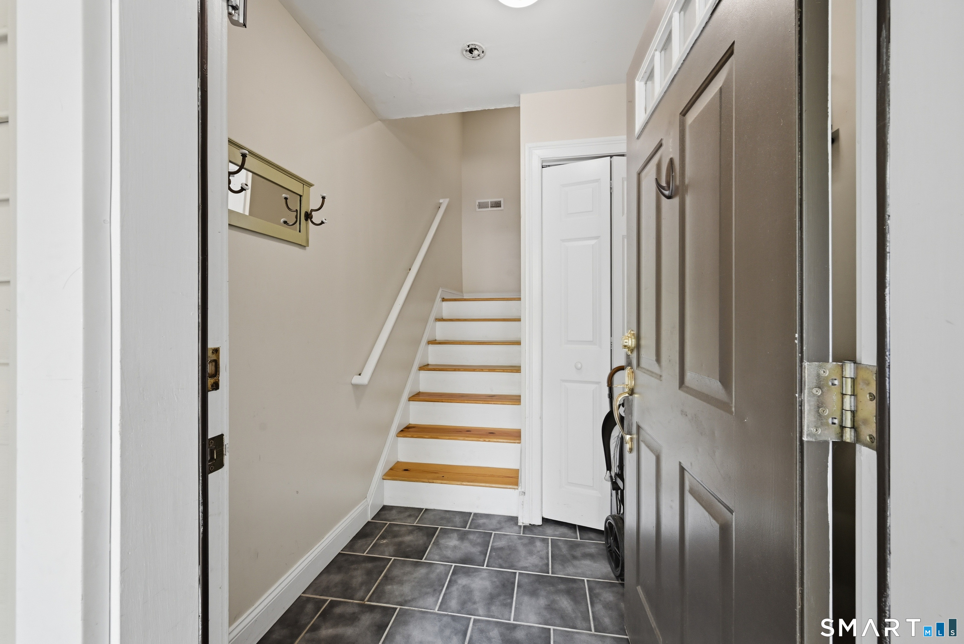 2 Stetson Place Danbury CT 06811