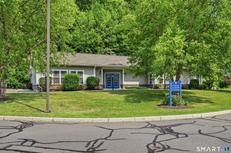 2 Stetson Place Danbury CT 06811