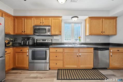 2 Stetson Place Danbury CT 06811