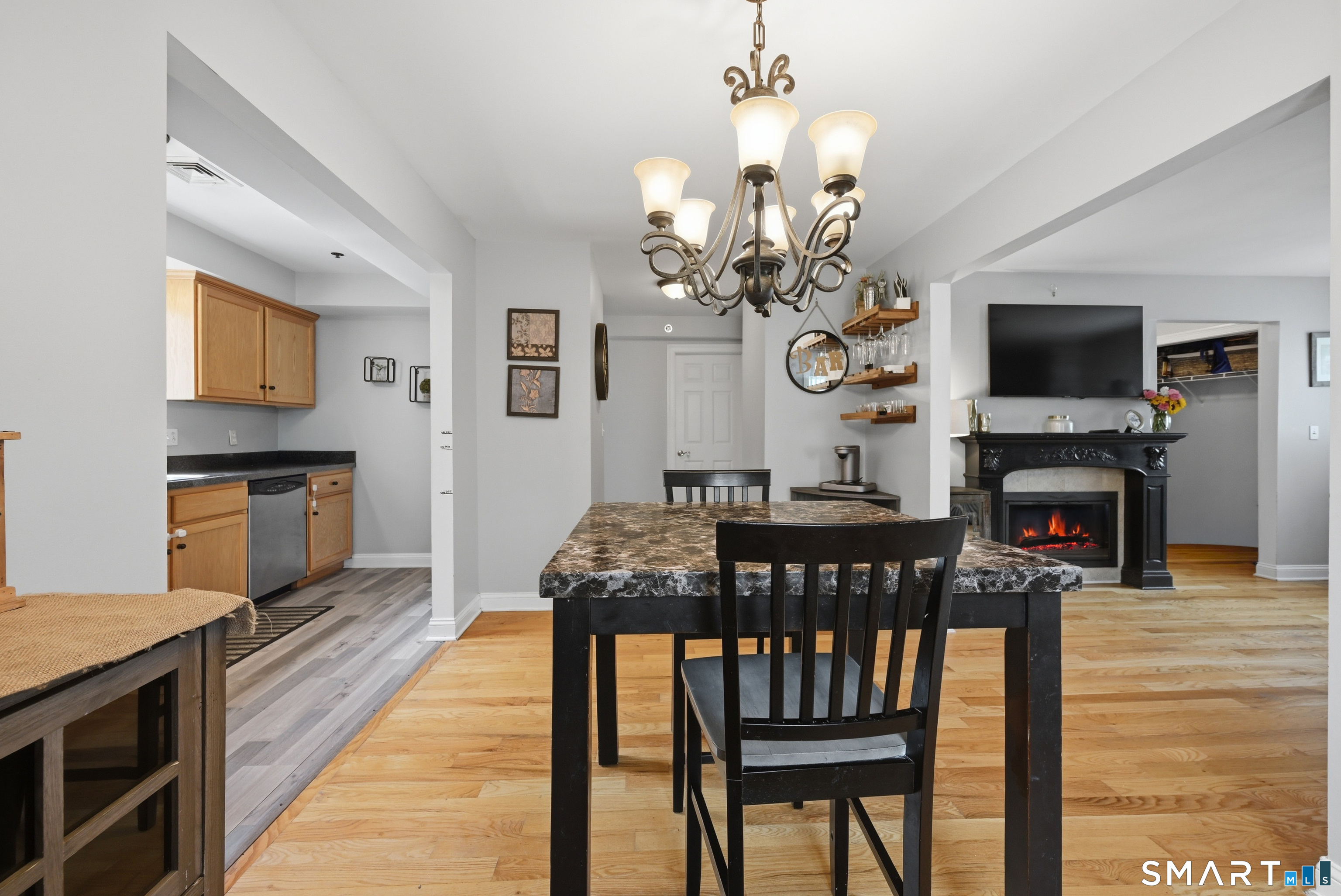 2 Stetson Place Danbury CT 06811