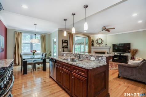 72 Bridlewood Lane Vernon CT 06066