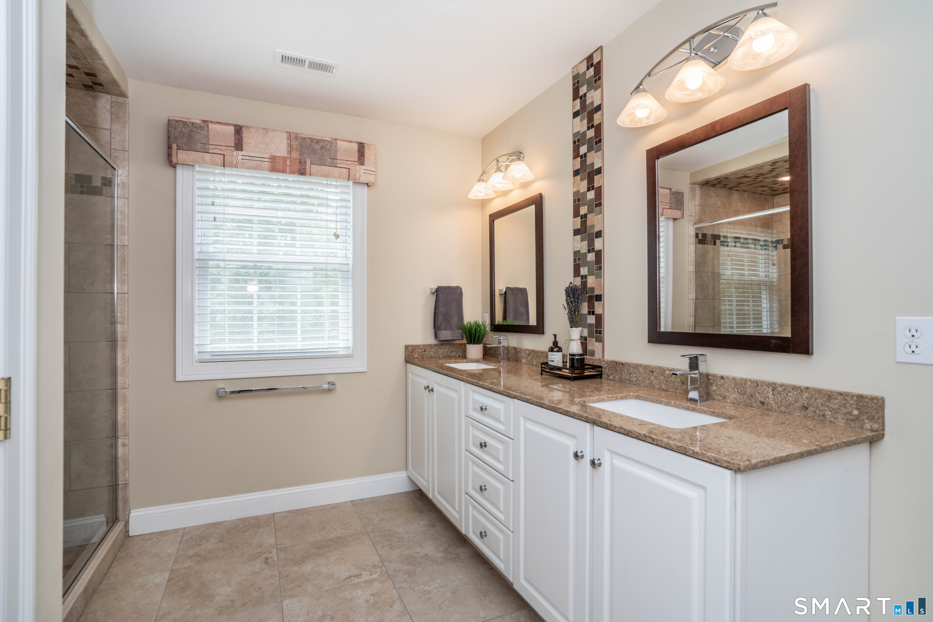 72 Bridlewood Lane Vernon CT 06066