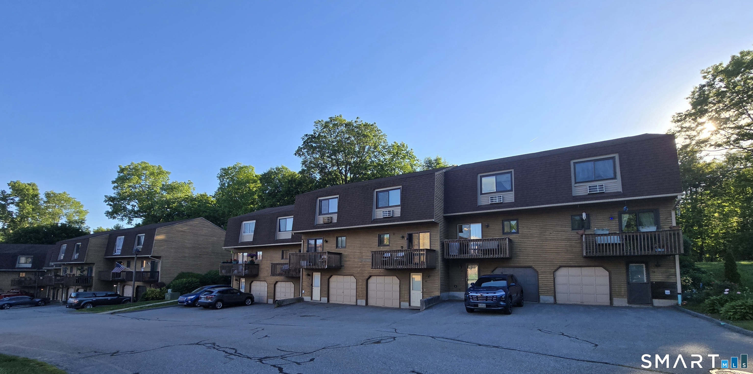 895 Matthews Street Bristol CT 06010