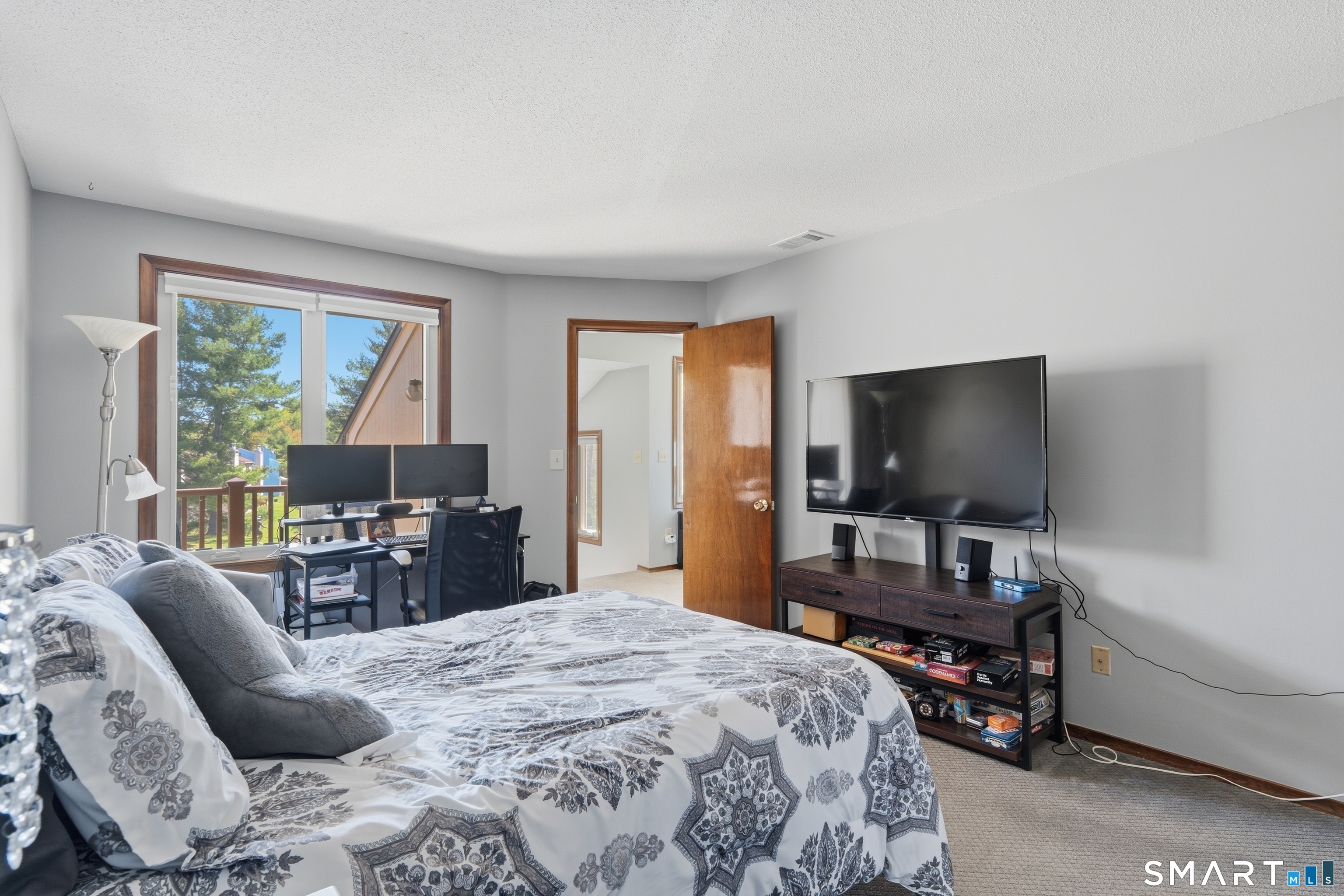 80 Little Oak Lane Rocky Hill CT 06067