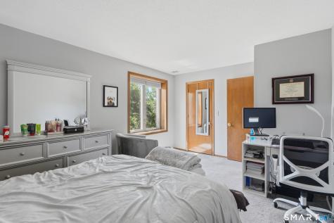 80 Little Oak Lane Rocky Hill CT 06067