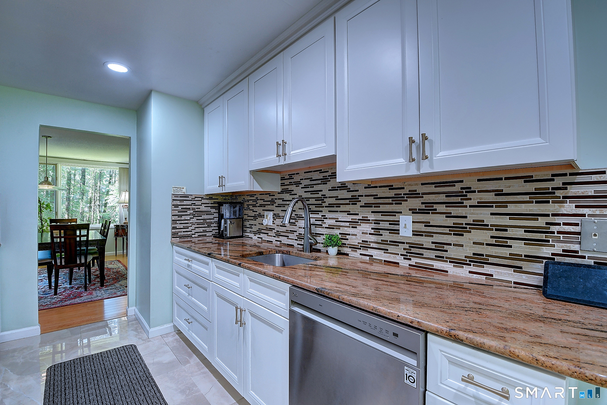 6 Spyglass Drive Avon CT 06001