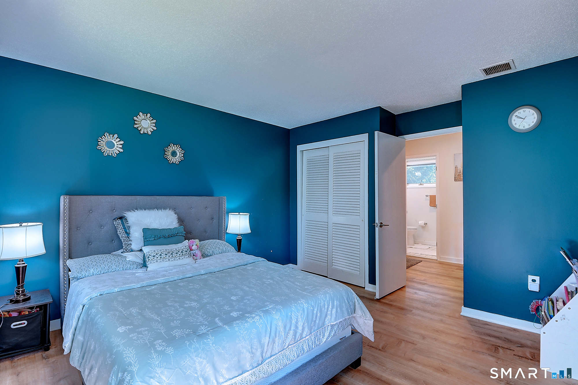 6 Spyglass Drive Avon CT 06001