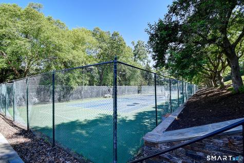 6 Spyglass Drive Avon CT 06001