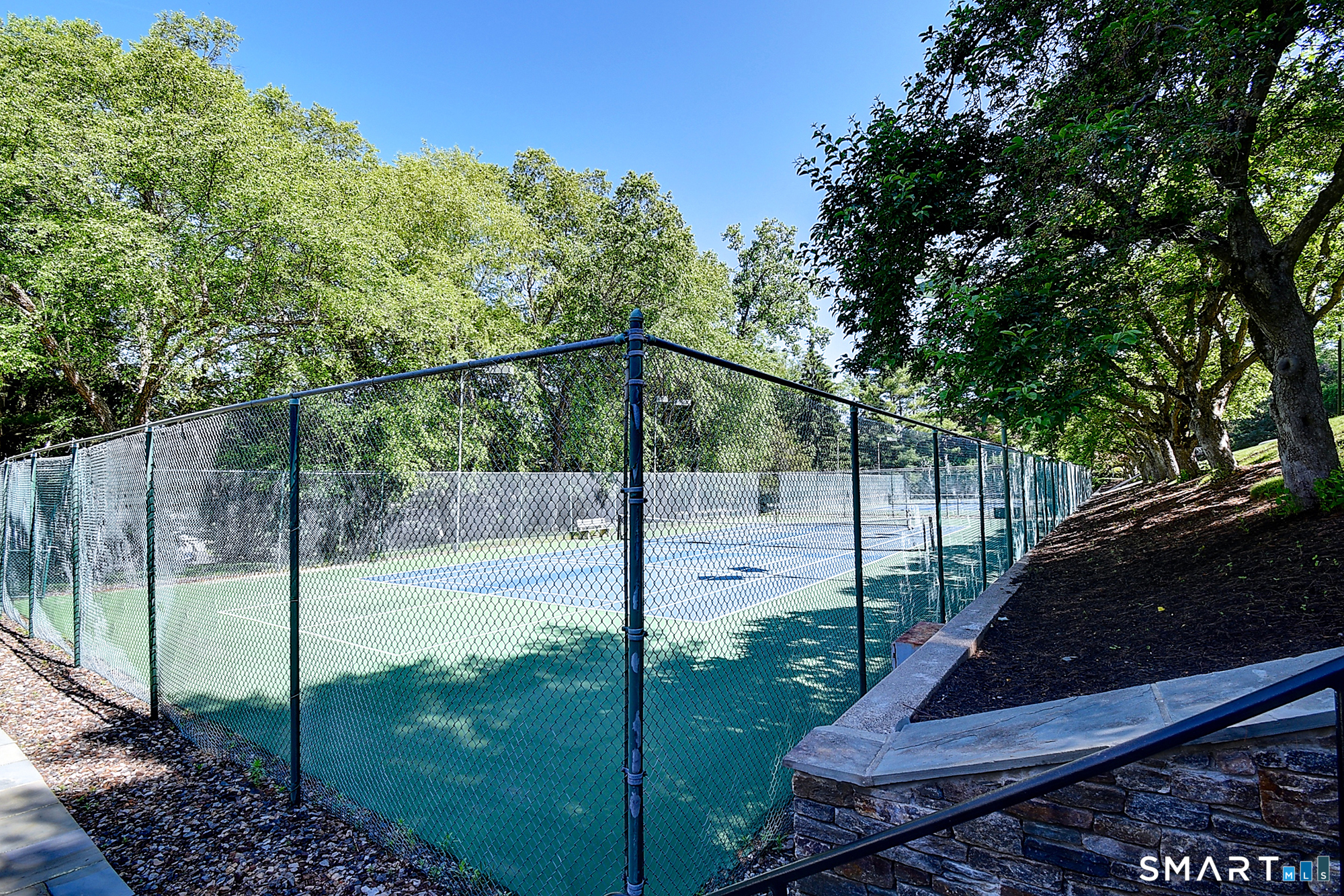 6 Spyglass Drive Avon CT 06001