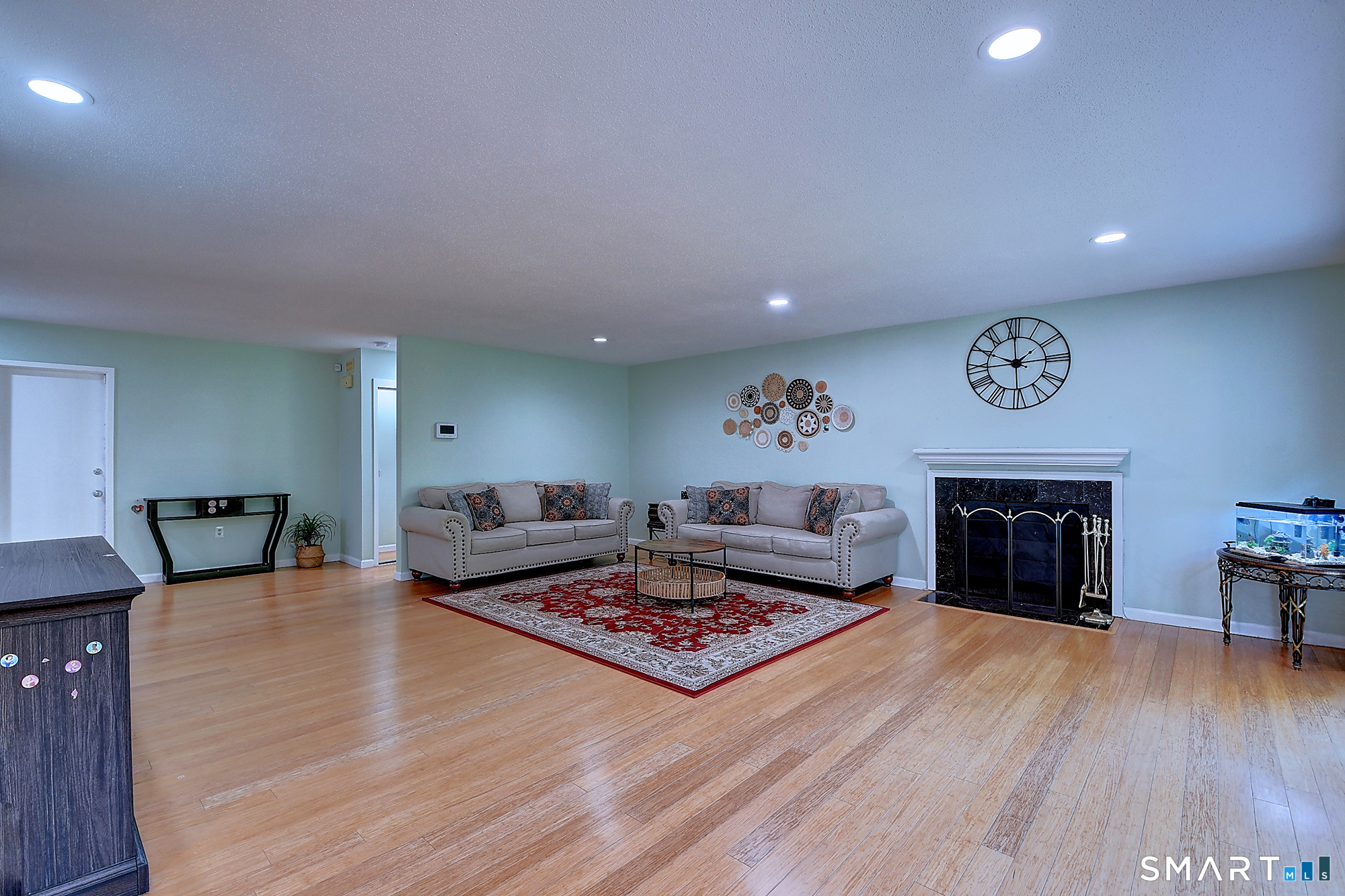6 Spyglass Drive Avon CT 06001