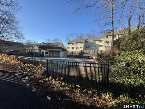 206 Sunrise Hill Road Norwalk CT 06851