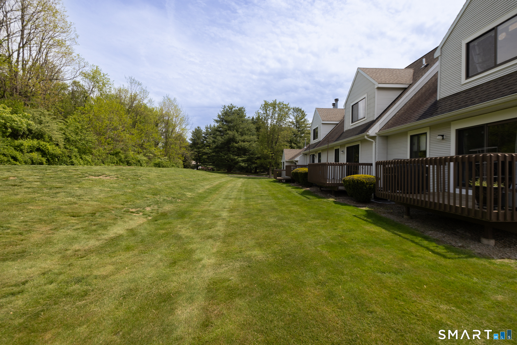 7 Lilac Lane Farmington CT 06032