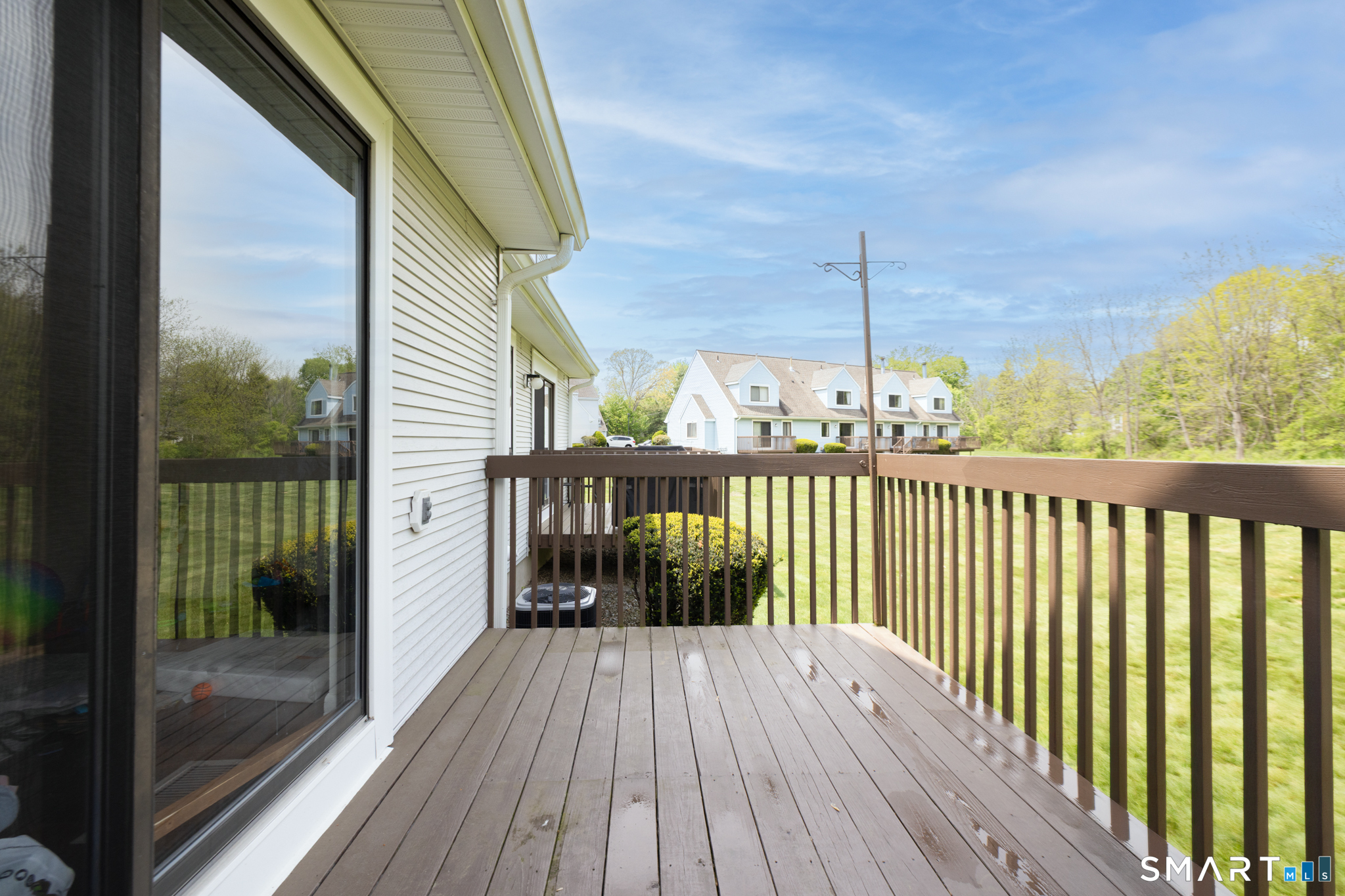 7 Lilac Lane Farmington CT 06032